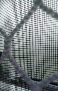 Rede de proteção e tela mosquiteira, proteção em dobro.